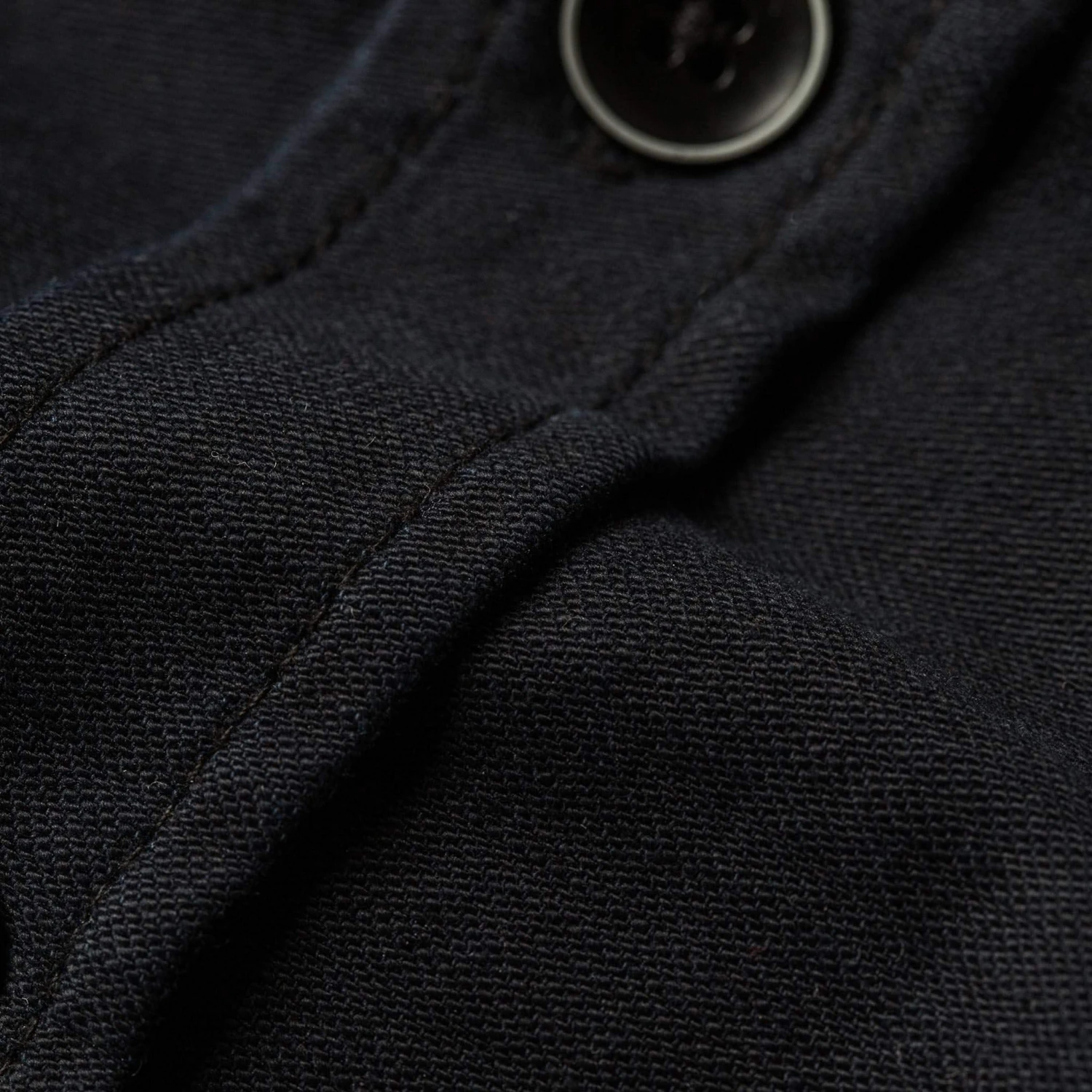 The Mechanic Shirt In Black Reverse Sateen - Image 7