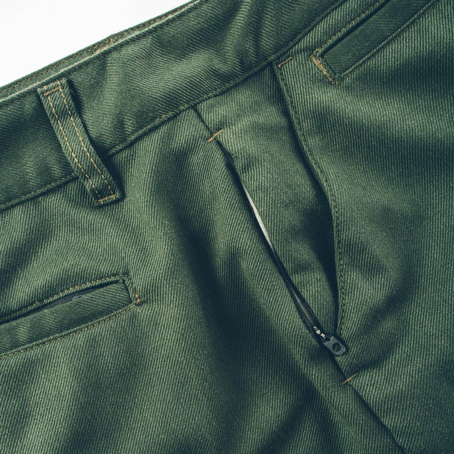 None The Lloyd Short In Olive - Image 5