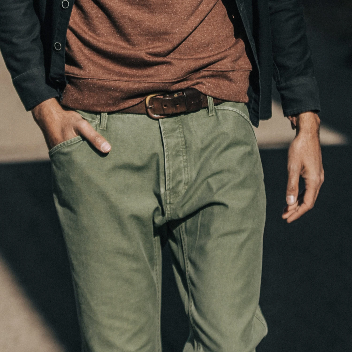 The Camp Pant In Olive Reverse Sateen - Image 4