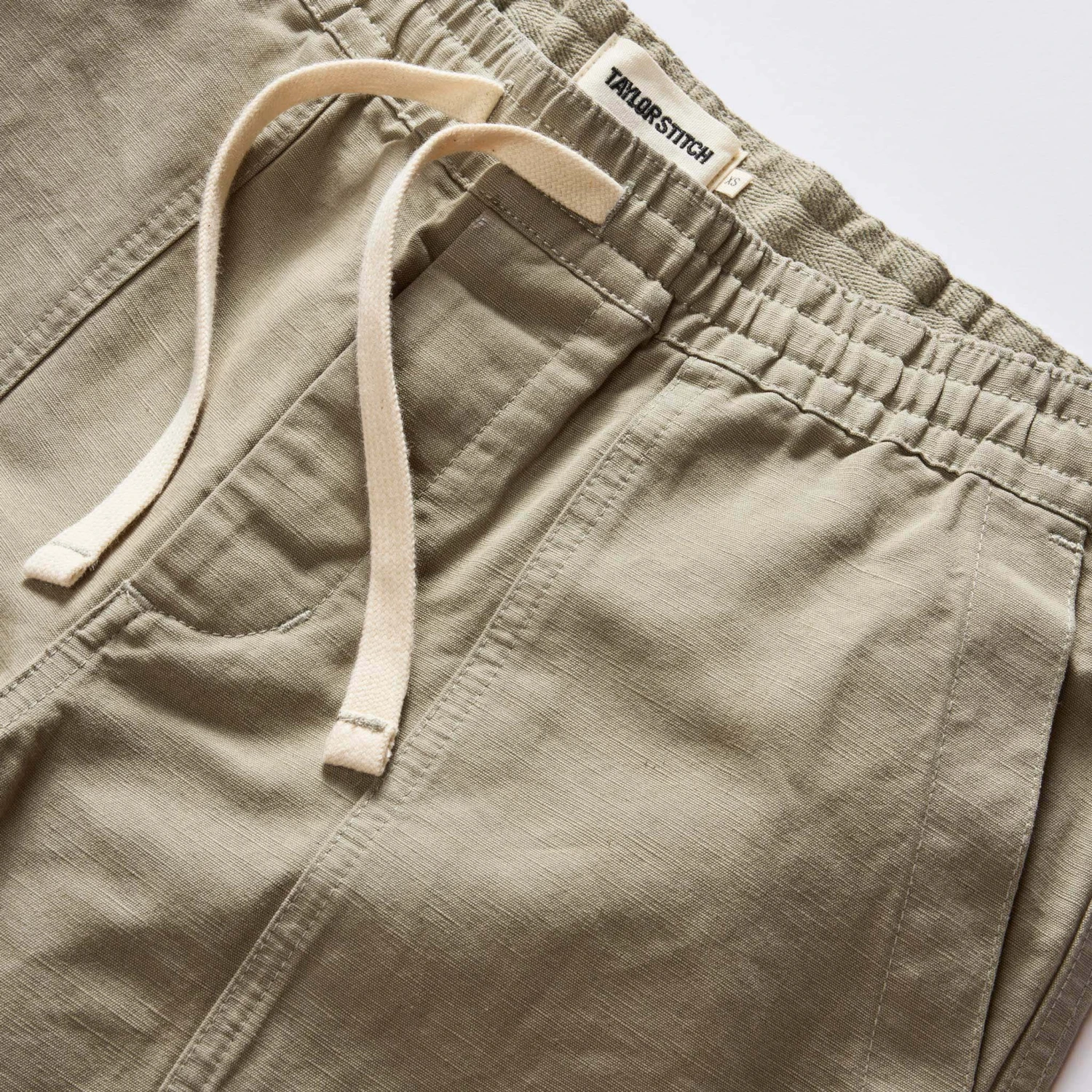The Apres Trail Short In Light Sage Slub - Image 6