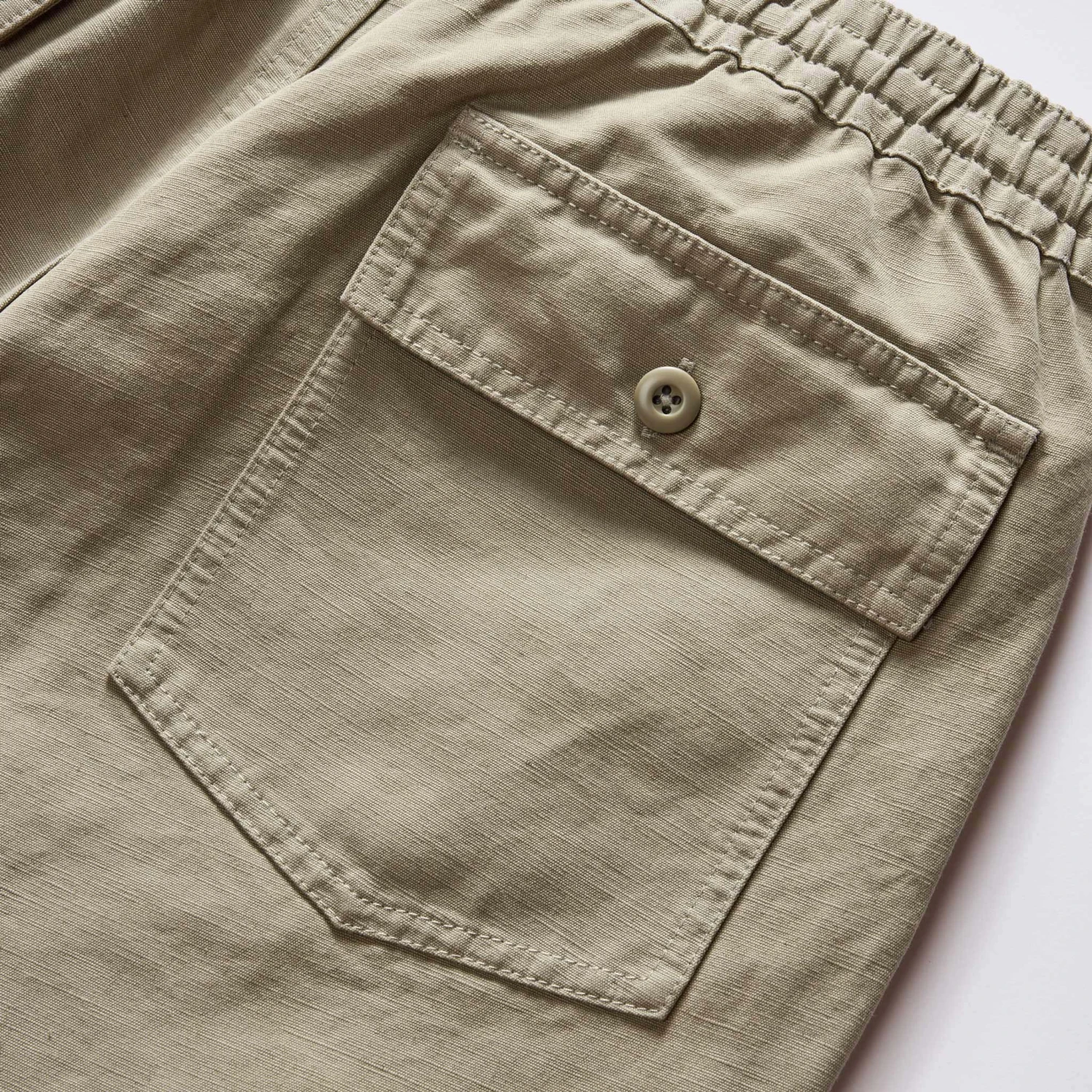 The Apres Trail Short In Light Sage Slub - Image 7