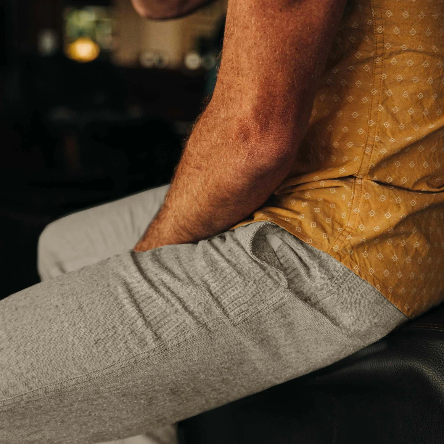 The Easy Pant In Olive Herringbone - Image 3