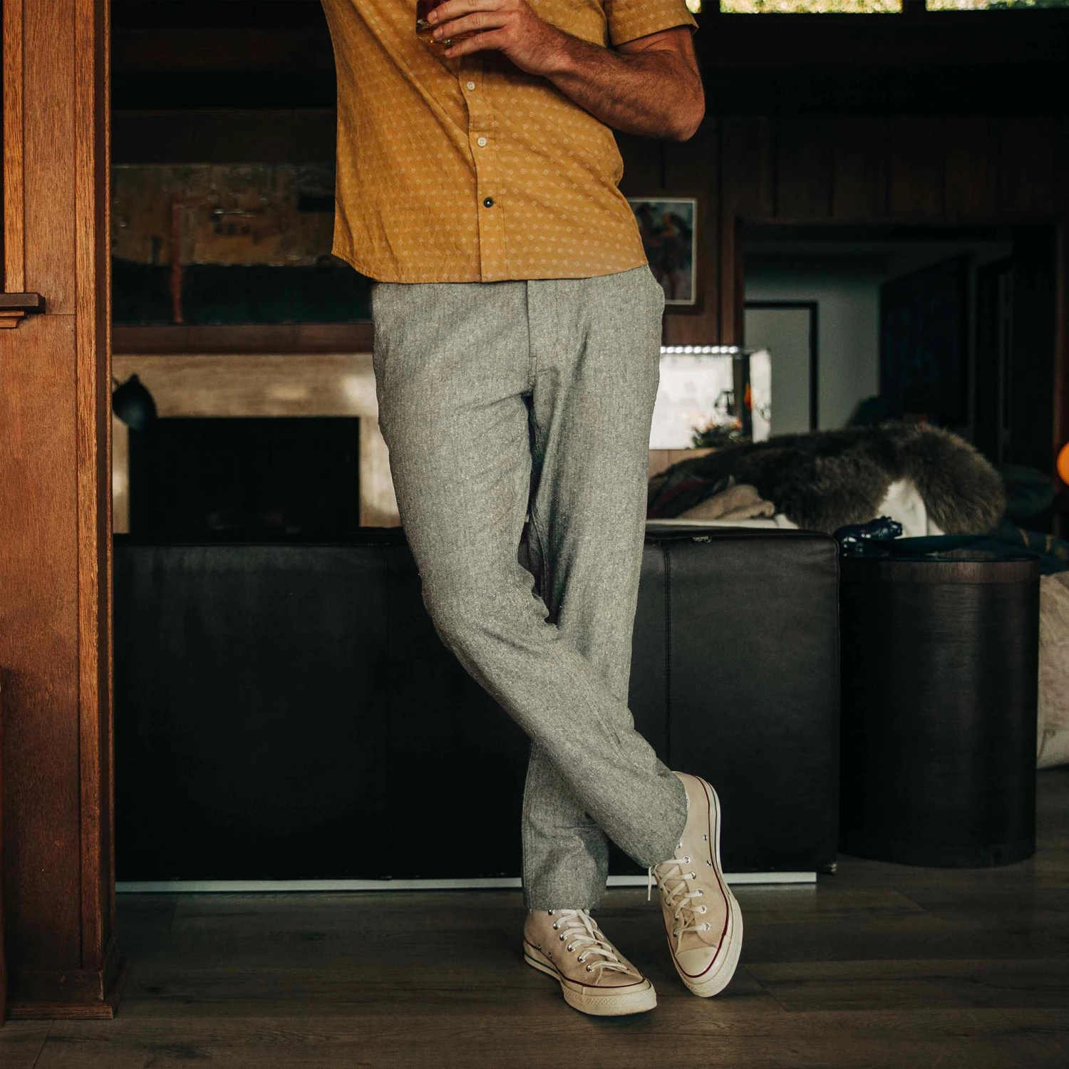 The Easy Pant In Olive Herringbone - Image 4