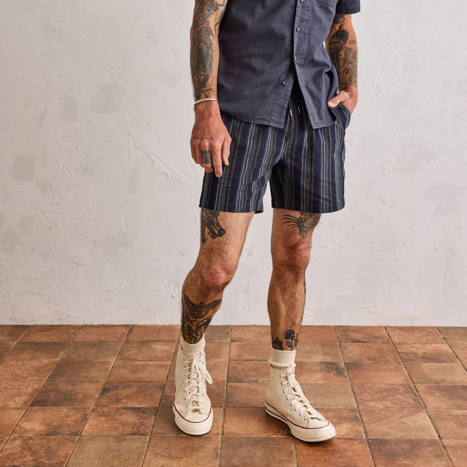 The Apres Short In Indigo Stripe - Image 3