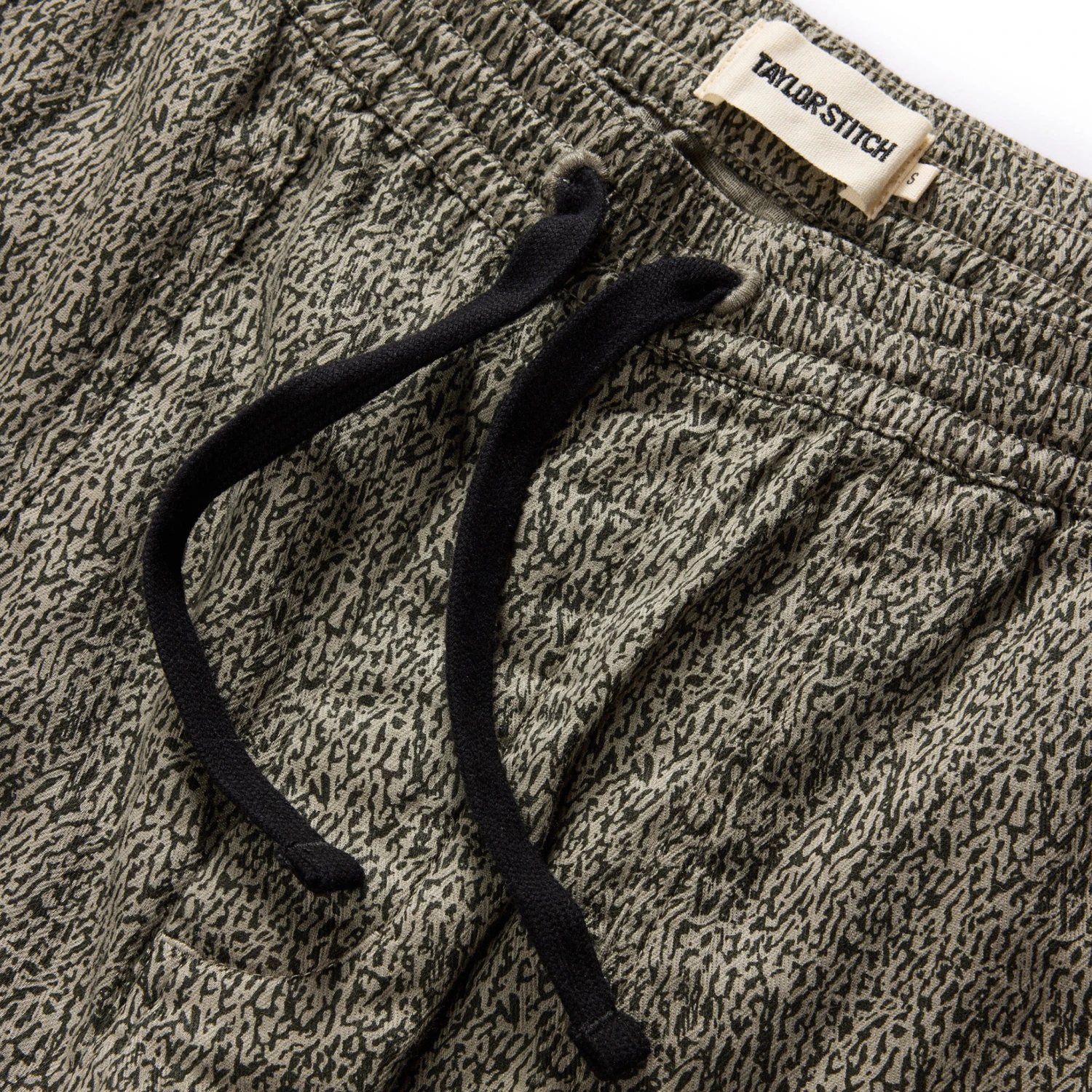 The Apres Trail Short In Static Camo Double Cloth - Image 7