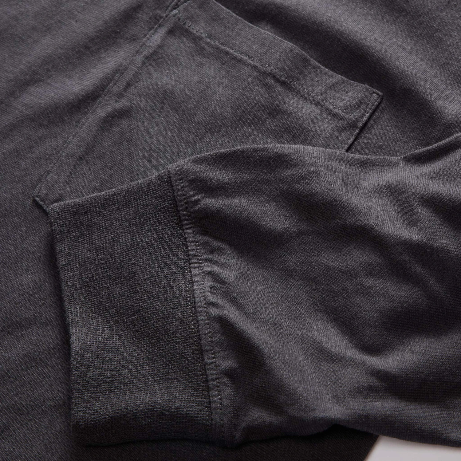 The Cotton Hemp Long Sleeve Tee In Charcoal - Image 6