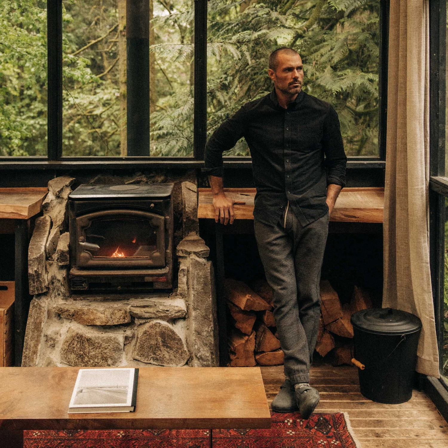 The Apres Pant In Charcoal Sashiko - Image 2