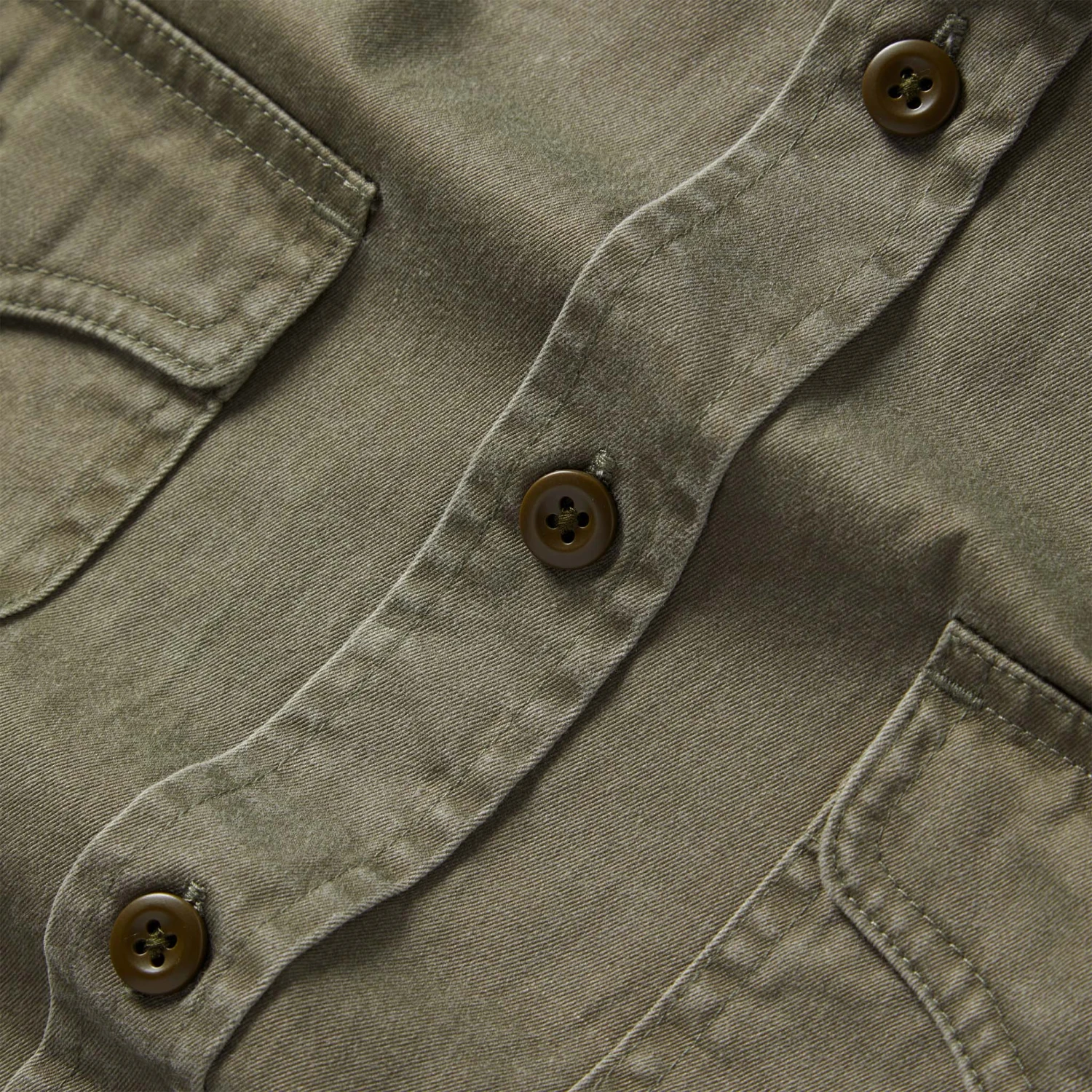The Saddler Shirt In Washed Olive - Image 7