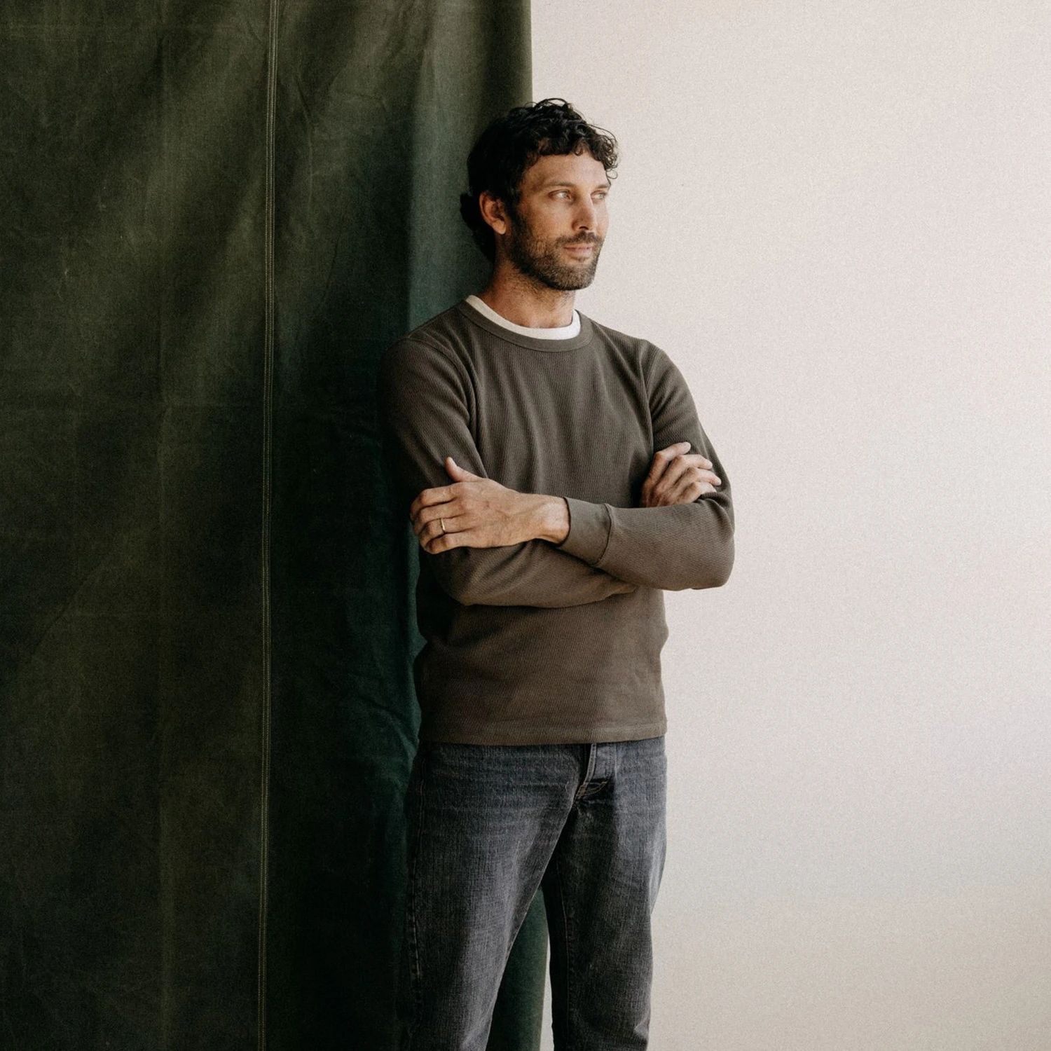 The Organic Cotton Waffle Crew In Fatigue Olive - Image 5