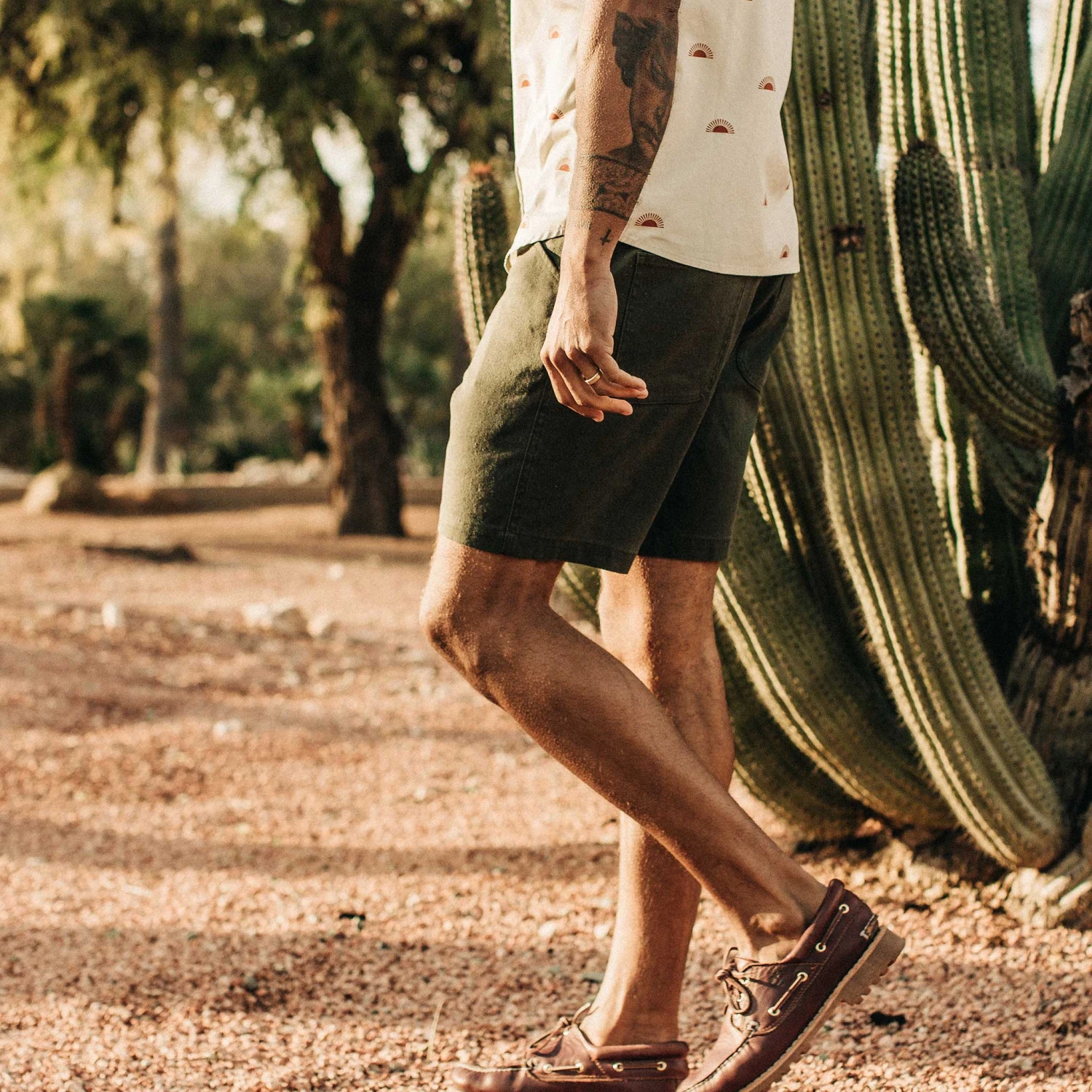 The Camp Short In Olive Boss Duck - Image 4