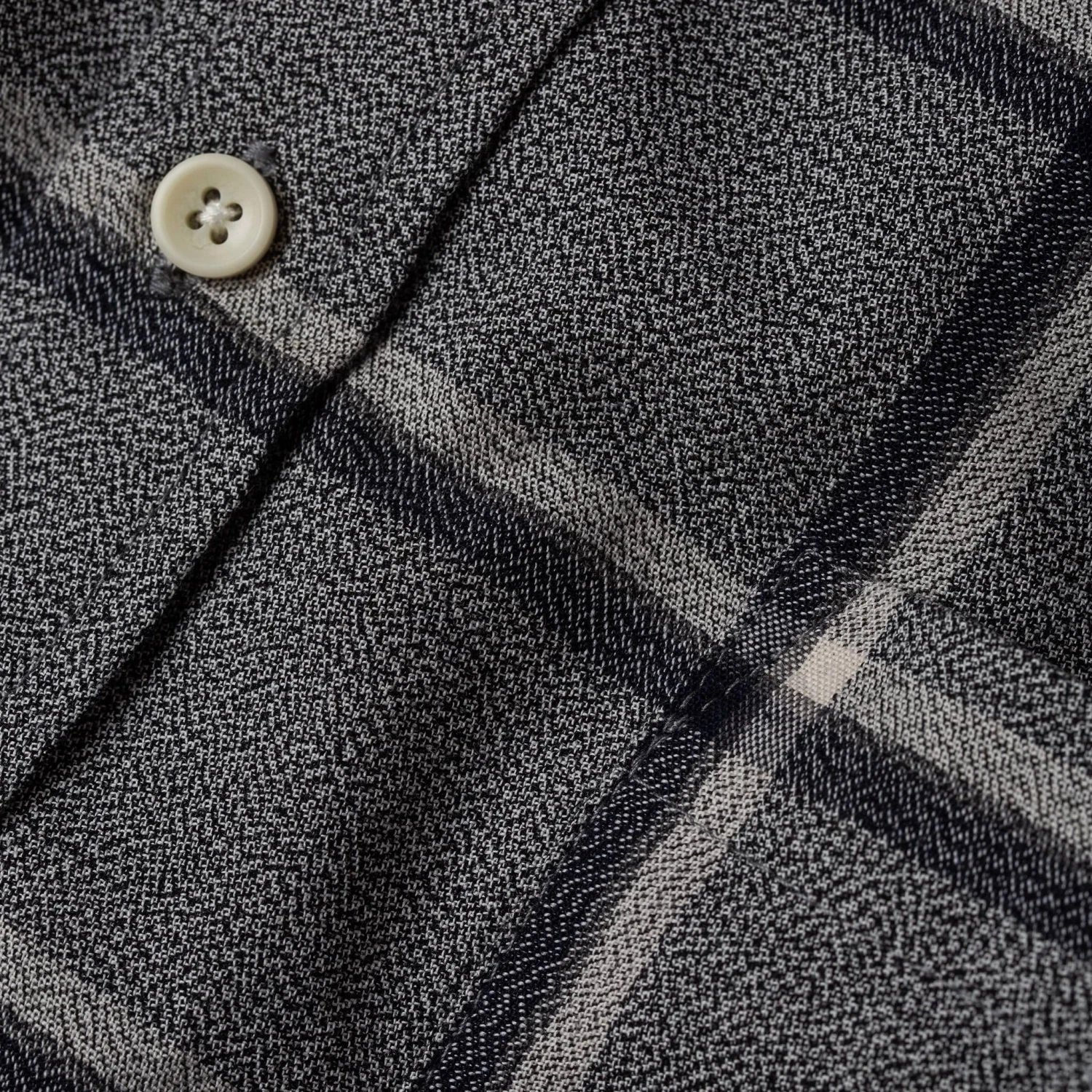 The California In Navy Salt And Pepper Plaid - Image 6