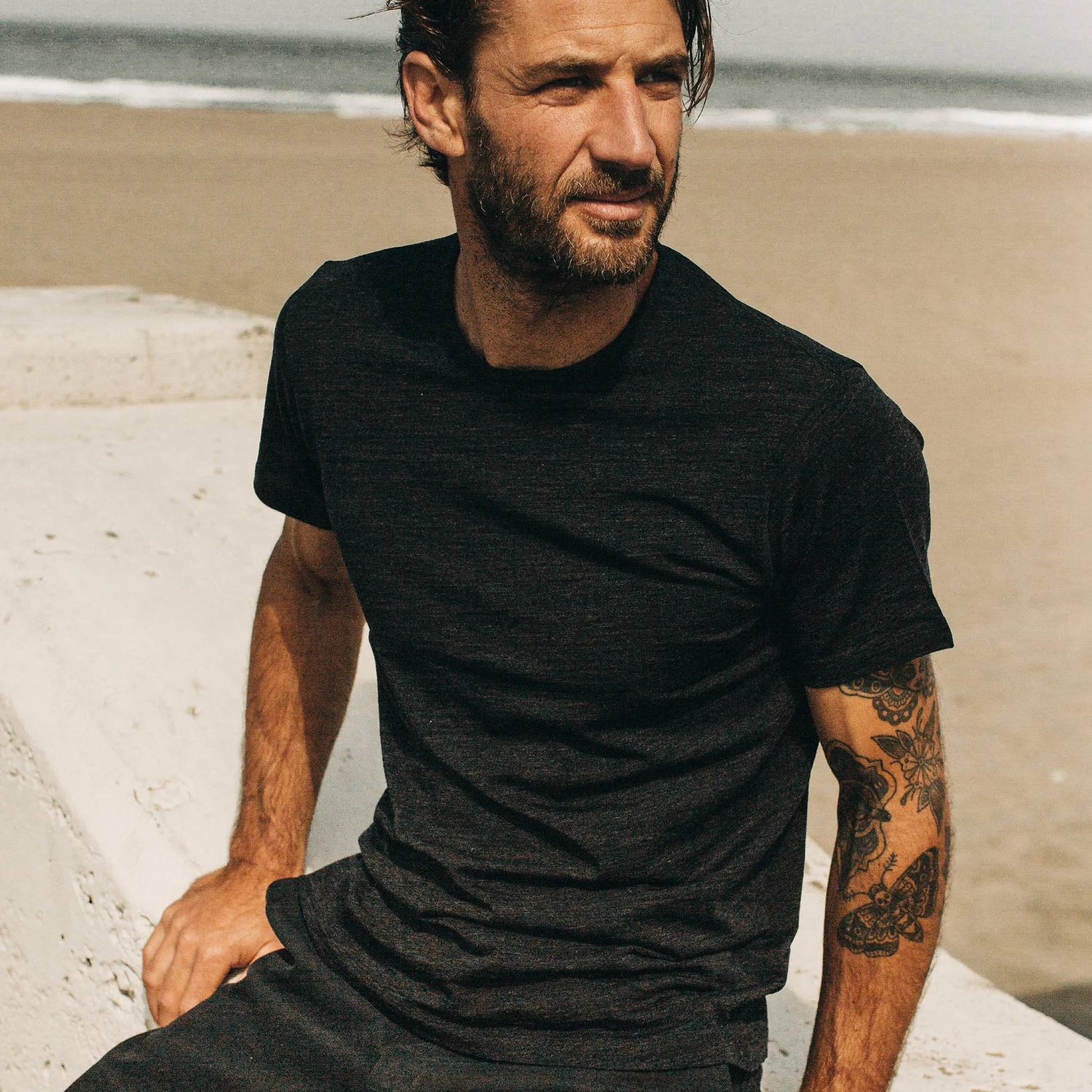 The Merino Tee In Heather Black - Image 5
