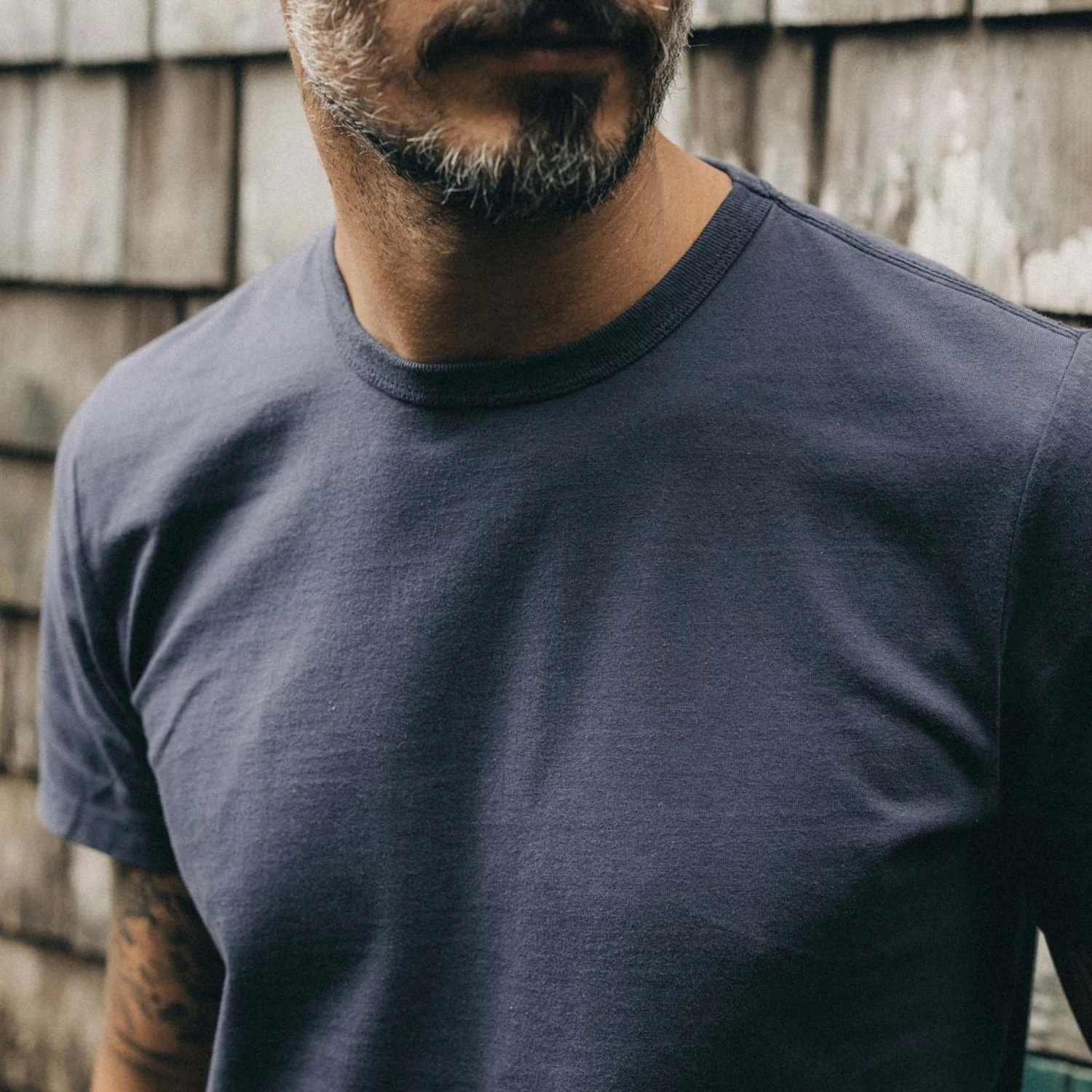 The Organic Cotton Tee In Navy - Image 3