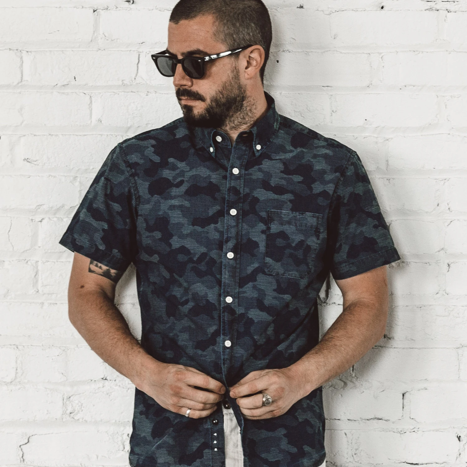 The Short Sleeve Jack In Indigo Jacquard Camo - Image 2