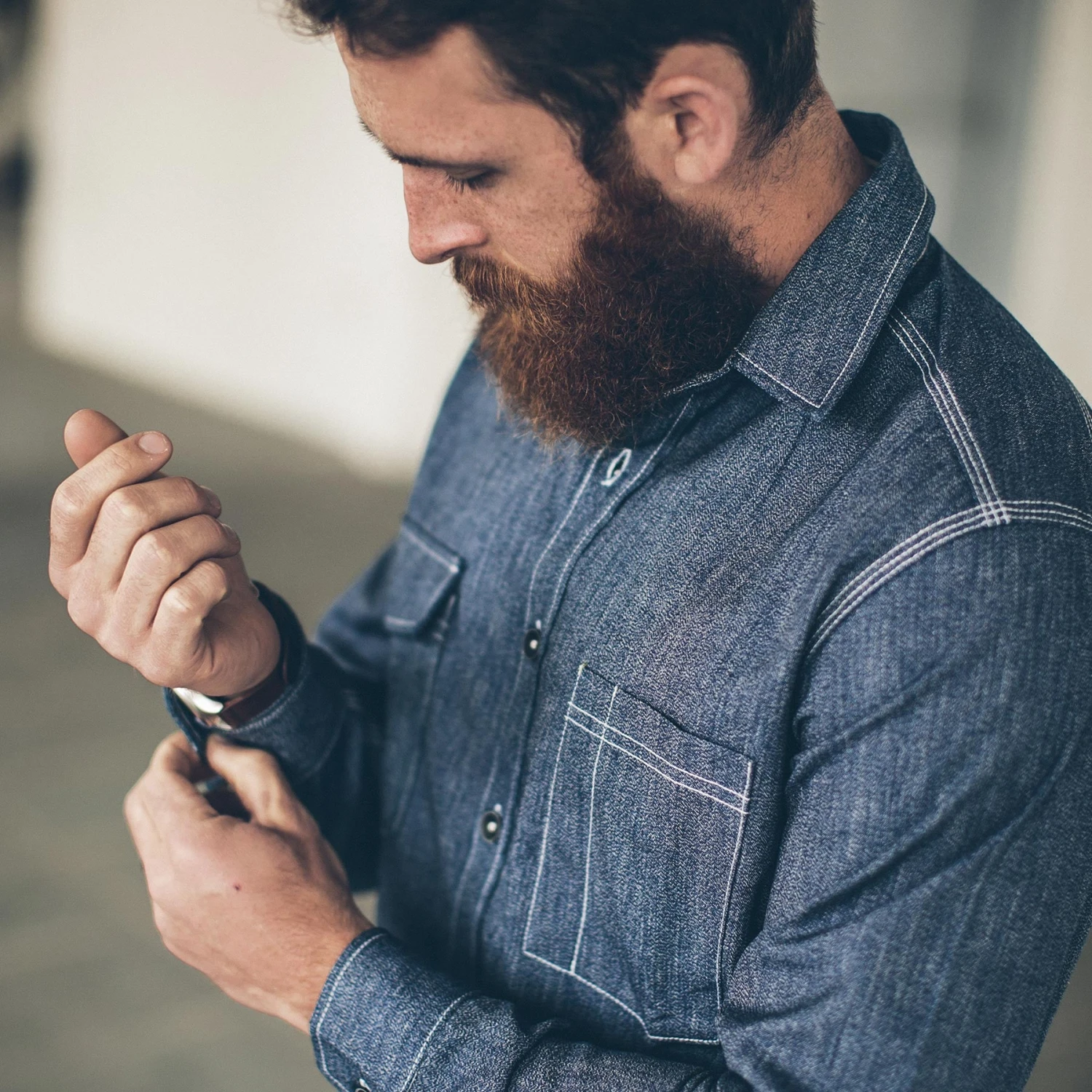 The Utility Shirt In Indigo Salt & Pepper Chambray - Image 3