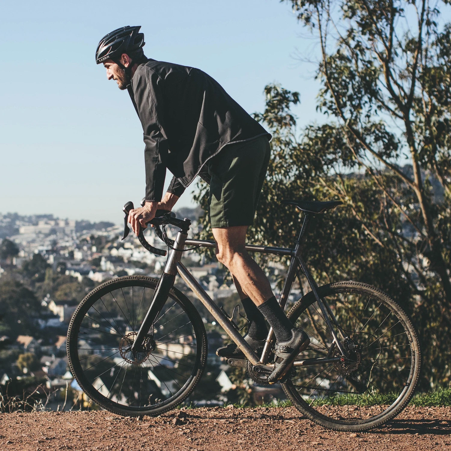 None The Lloyd Short In Olive - Image 2