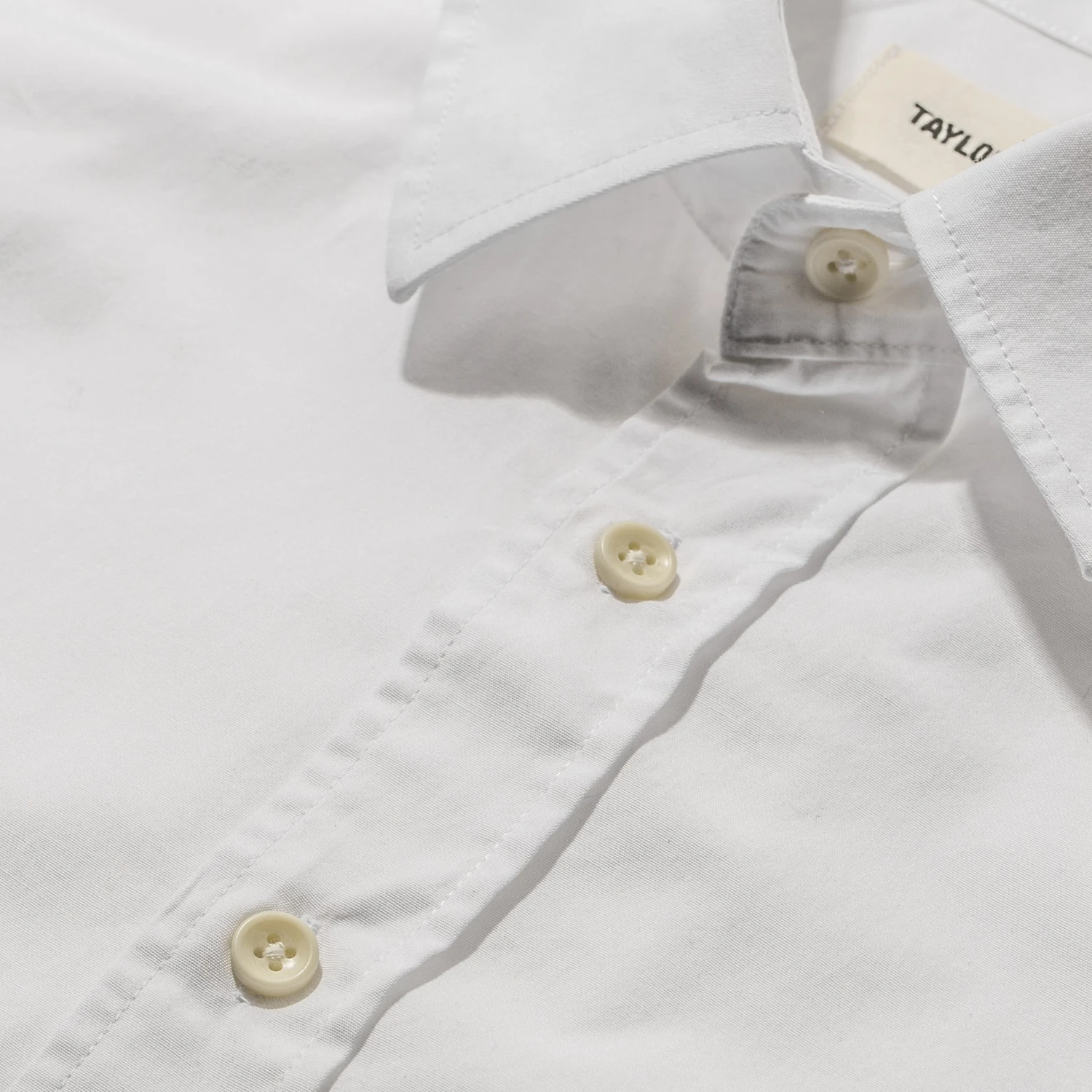 The Short Sleeve California In White Poplin - Image 7