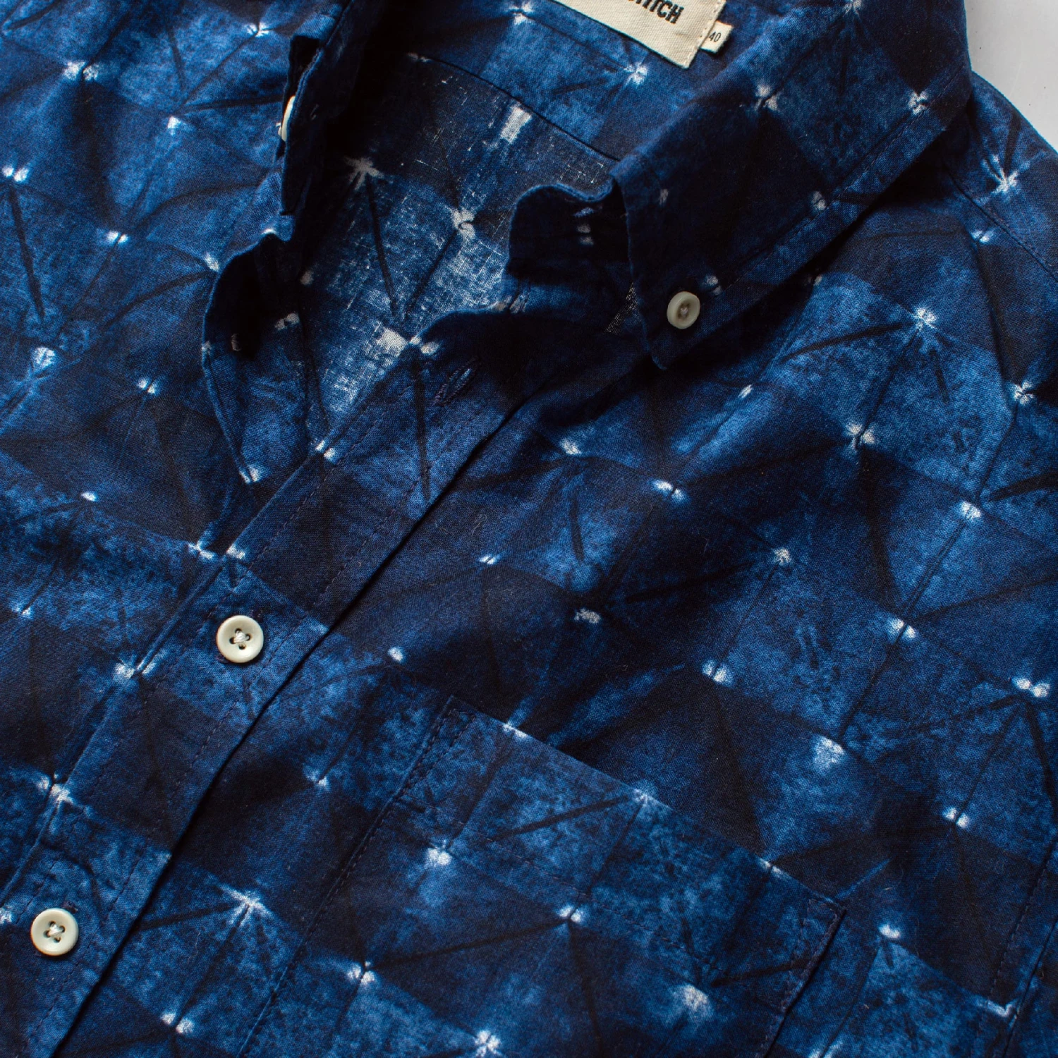 The Short Sleeve Jack In Deep Navy Geo - Image 3