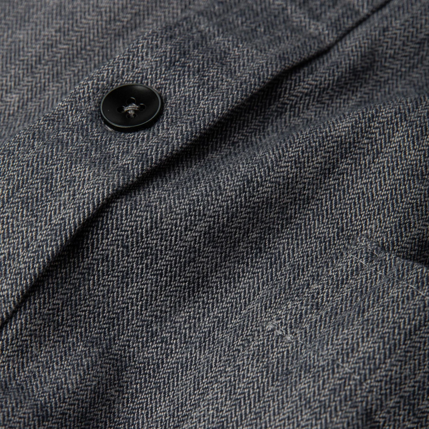 The Mechanic Shirt In Slate Herringbone - Image 8